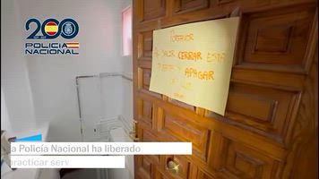 La Policía Nacional libera a ocho mujeres obligadas a practicar servicios sexuales a menores de edad